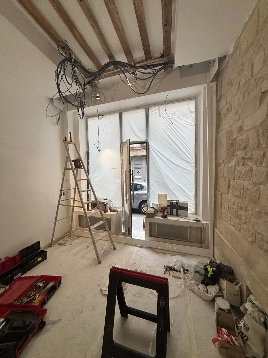 Avant intervention : rideau métallique type bijoutier